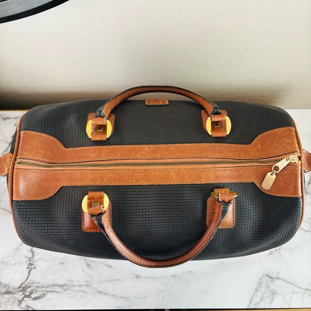 Bally‎ B Logo Boston Style Leather Bag in Black & Brown - Picture 13 of 16